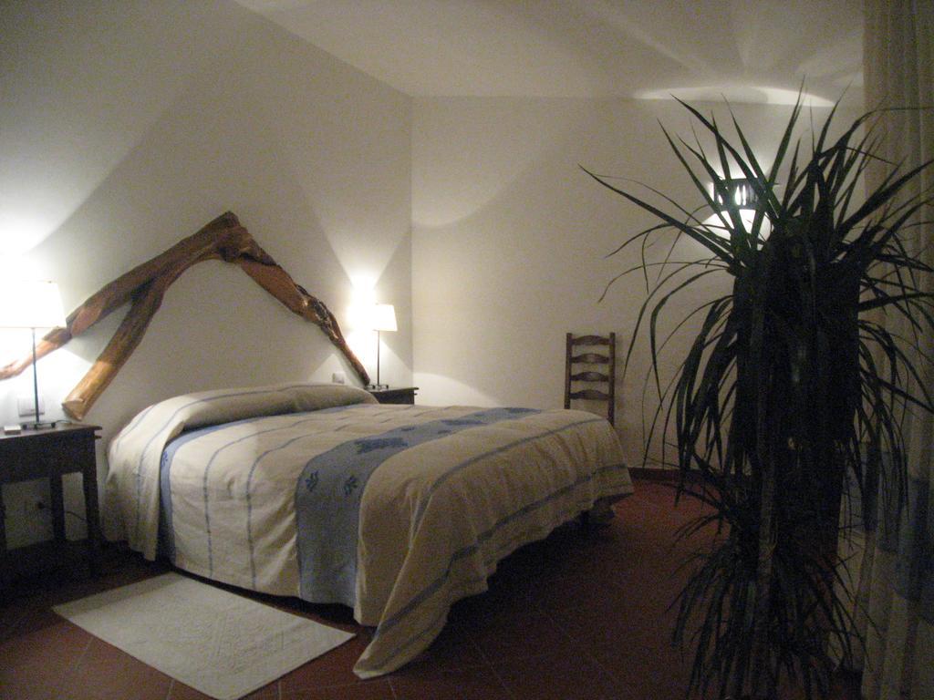 Bed and Breakfast Il Vecchio Ginepro à Arzachena Extérieur photo